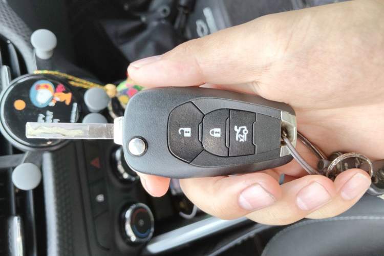 Used Chevrolet Cavalier 2022 325T Automatic Enjoyment Edition Vehicle Key
