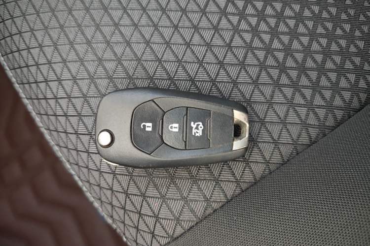 Used Chevrolet Cavalier 2022 325T Automatic Enjoyment Edition Vehicle Key