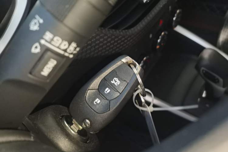 Used Chevrolet Cavalier 2022 325T Automatic Enjoyment Edition Vehicle Key