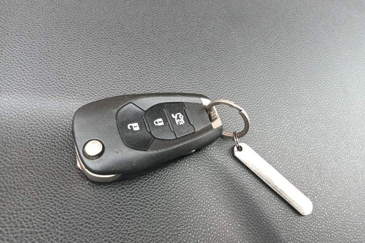 Used Chevrolet Cavalier 2022 325T Automatic Enjoyment Edition Vehicle Key