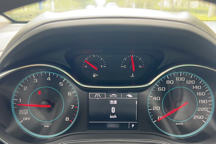 Used Chevrolet Cruze 2018 320 Automatic Pioneer Sunroof Edition Instrument Cluster