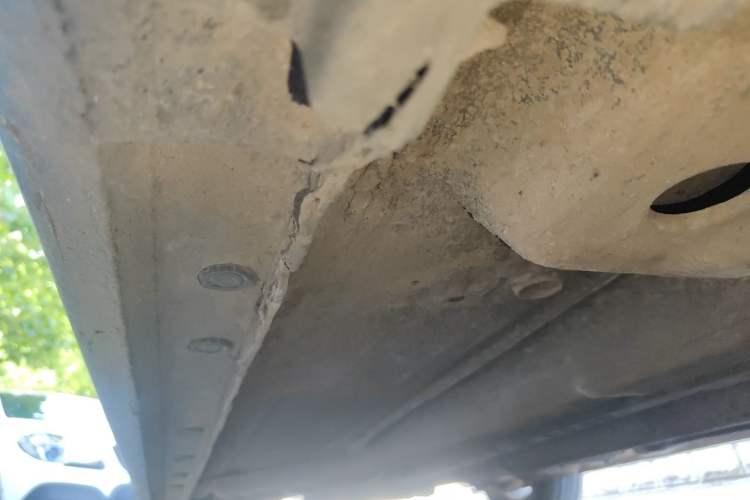 Used Chevrolet Cruze 2009 1.6L SL MT Chassis Front Right