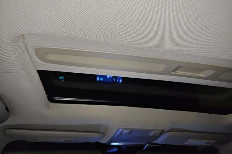 Used Chevrolet Cruze 2009 1.6L SE MT Headliner