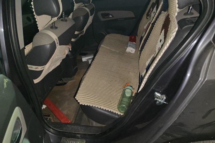 Used Chevrolet Cruze 2009 1.6L SL MT Left Rear Seat