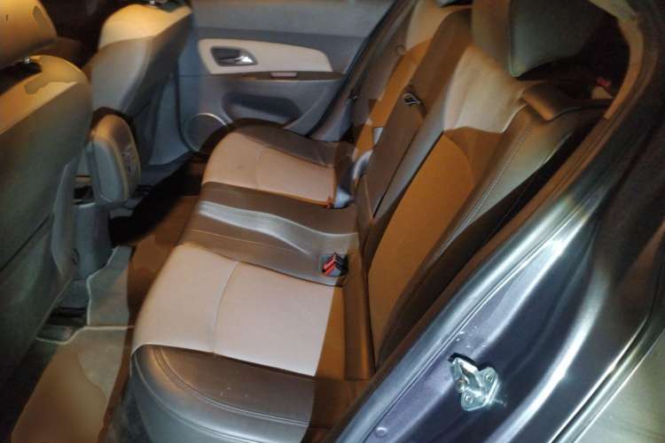 Used Chevrolet Cruze 2009 1.8L SE AT Left Rear Seat