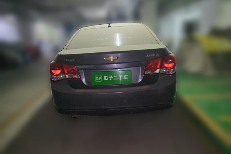 Used Chevrolet Cruze 2009 1.6L SL MT Rear