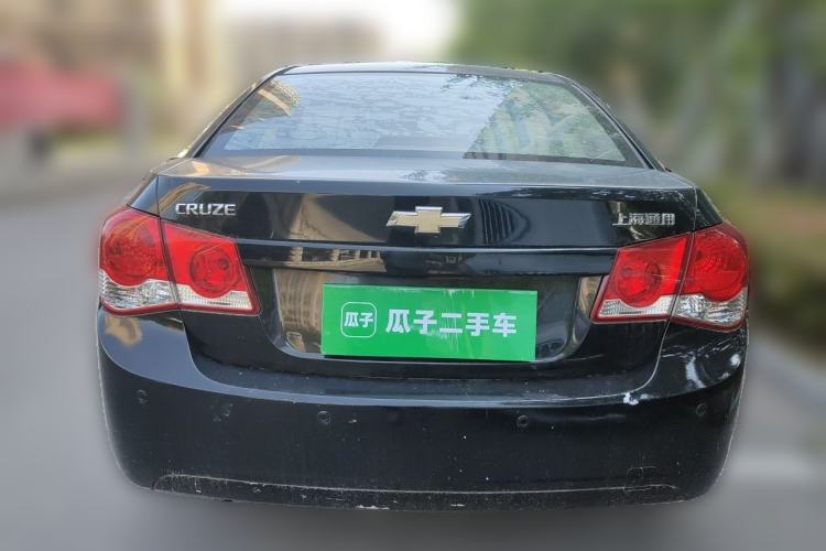 Used Chevrolet Cruze 2009 1.6L SL MT Rear