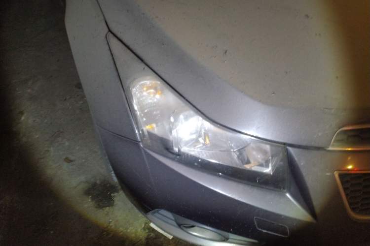 Used Chevrolet Cruze 2009 1.8L SE AT Right Front Headlight