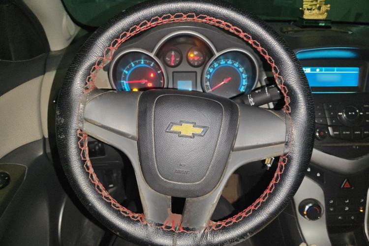 Used Chevrolet Cruze 2009 1.6L SL MT Steering Wheel