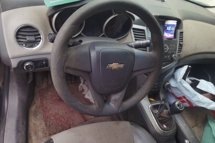 Used Chevrolet Cruze 2009 1.6L SE MT Steering Wheel