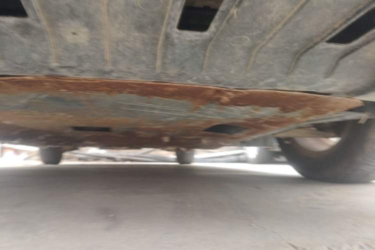 Used Chevrolet Cruze 2009 1.6L SL MT Chassis Front