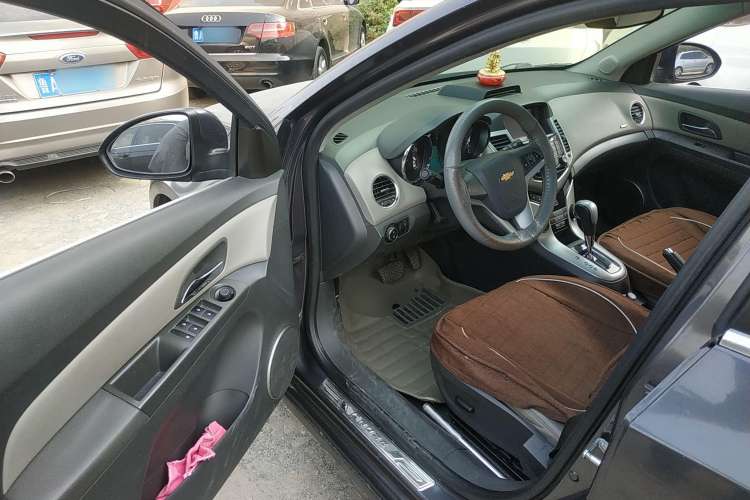 Used Chevrolet Cruze 2009 1.8L SX Automatic Driver Seat