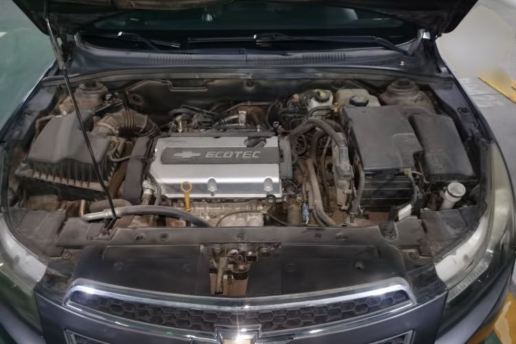 Used Chevrolet Cruze 2009 1.8L SX Automatic Engine Bay