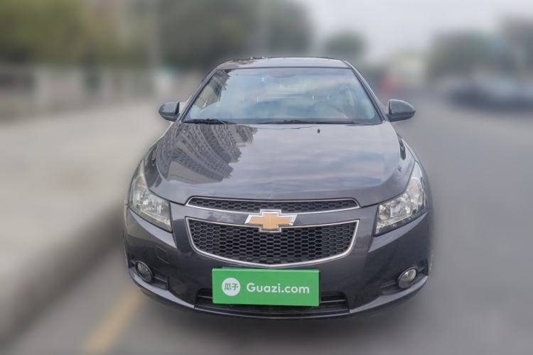 Used Chevrolet Cruze 2009 1.6L SE MT Front