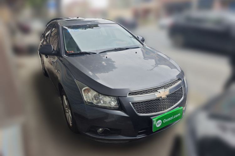 Used Chevrolet Cruze 2009 1.6L SE MT Front Right 45 Deg