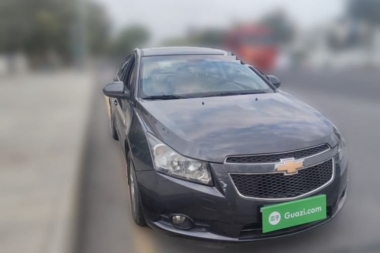 Used Chevrolet Cruze 2009 1.6L SE MT Front Right 45 Deg