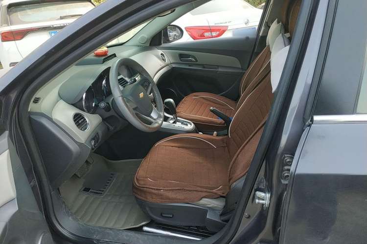 Used Chevrolet Cruze 2009 1.8L SX Automatic Left Front Seat