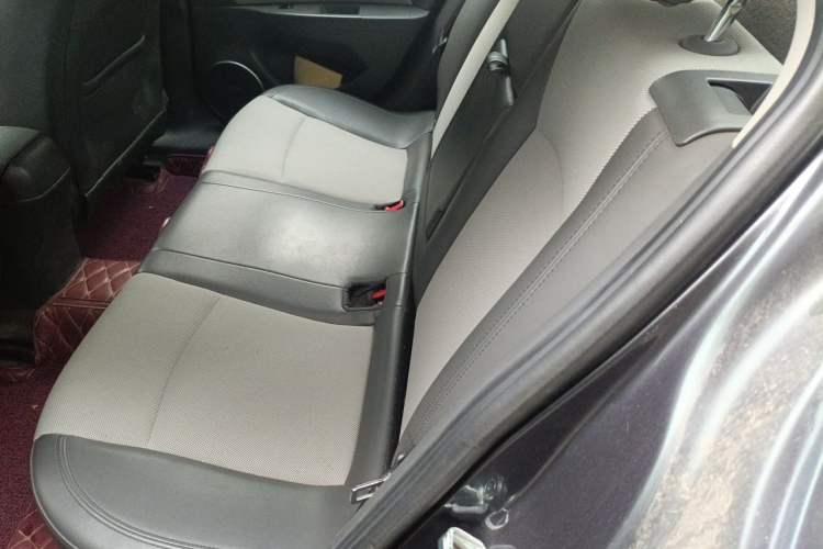 Used Chevrolet Cruze 2009 1.8L SE AT Left Rear Seat