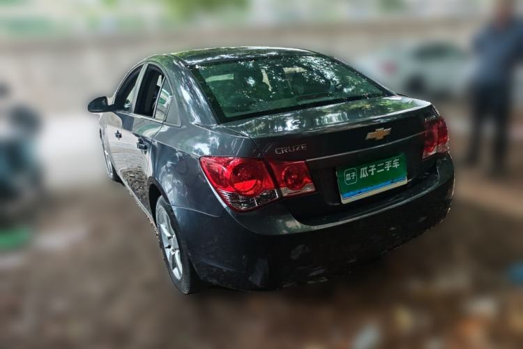 Used Chevrolet Cruze 2009 1.6L SE MT Rear Left 45 Deg