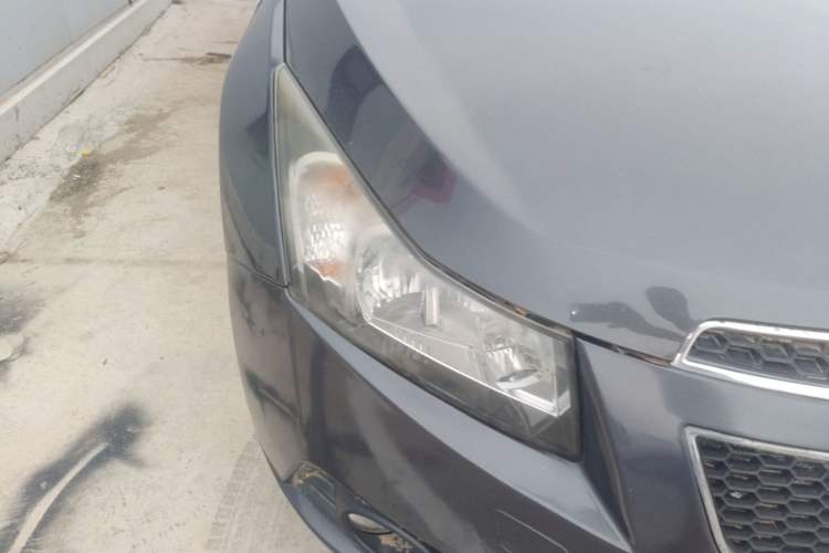 Used Chevrolet Cruze 2009 1.6L SL MT Right Front Headlight