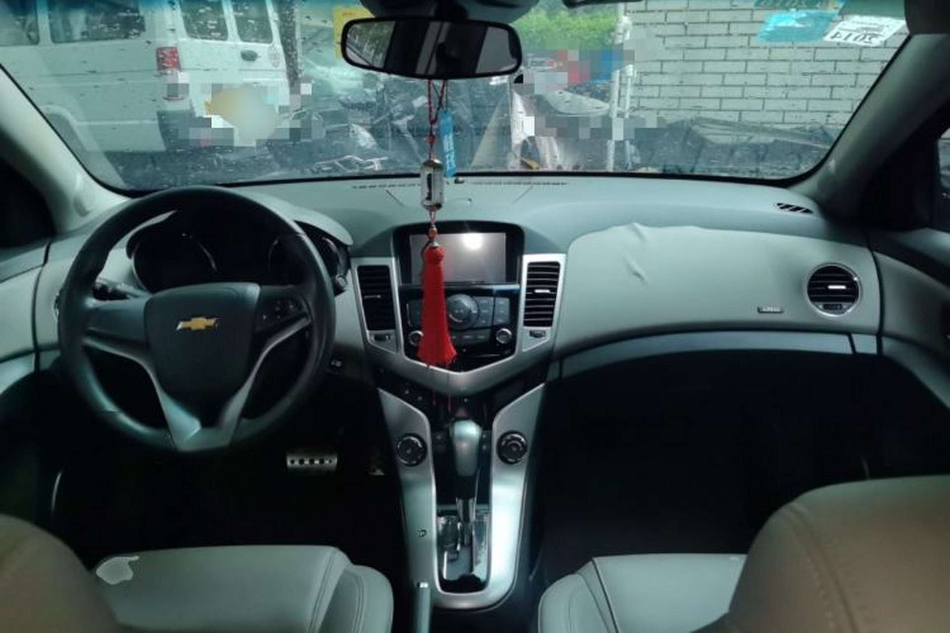 Used Chevrolet Cruze 2009 1.8L SX Automatic Center Console