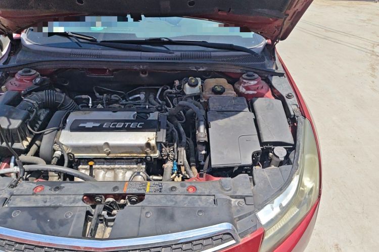 Used Chevrolet Cruze 2009 1.8L SX Automatic Engine Bay Left