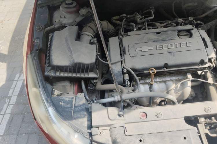 Used Chevrolet Cruze 2009 1.6L SE Automatic Engine Bay Right