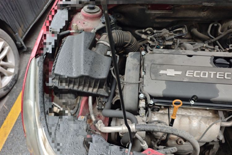 Used Chevrolet Cruze 2009 1.6L SE MT Engine Bay Right