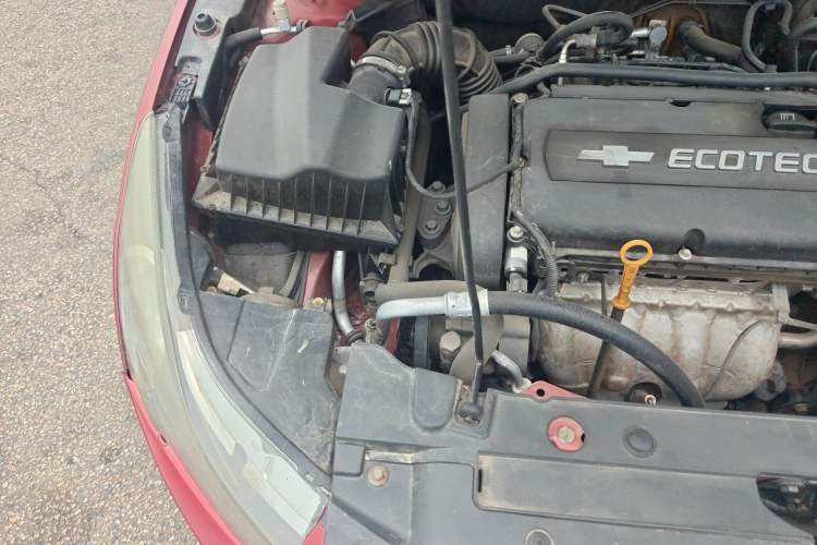 Used Chevrolet Cruze 2009 1.8L SE AT Engine Bay Right