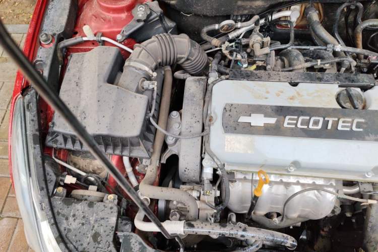 Used Chevrolet Cruze 2009 1.6L SE Automatic Engine Bay Right