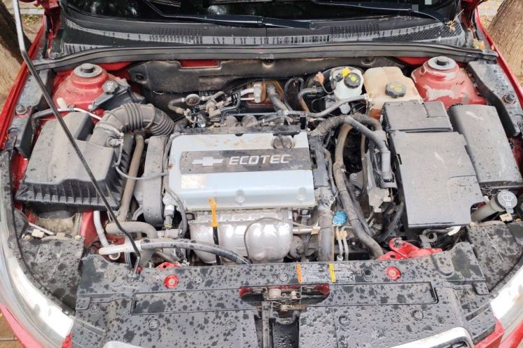 Used Chevrolet Cruze 2009 1.6L SE Automatic Engine Bay