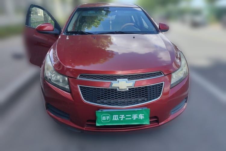 Used Chevrolet Cruze 2009 1.6L SE MT Front