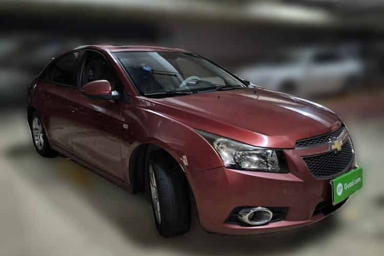 Used Chevrolet Cruze 2009 1.6L SE Automatic Front Right 45 Deg