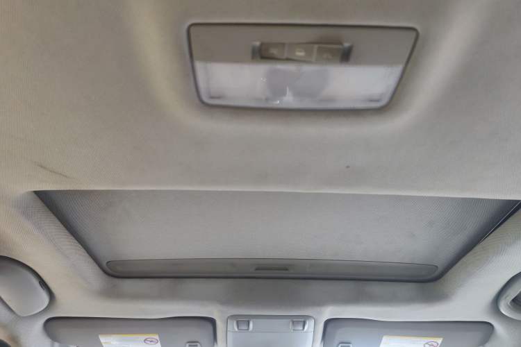 Used Chevrolet Cruze 2009 1.6L SE MT Headliner