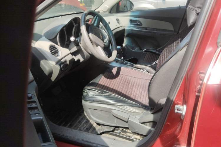 Used Chevrolet Cruze 2009 1.6L SE Automatic Left Front Seat