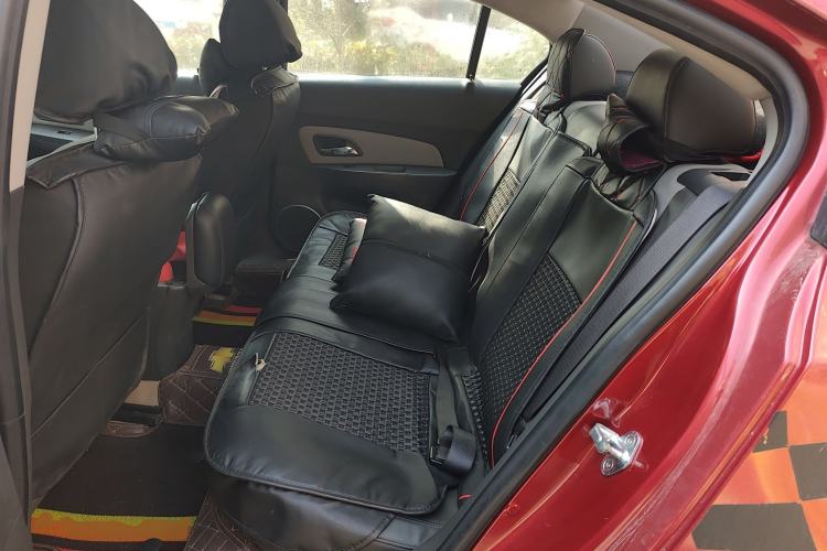 Used Chevrolet Cruze 2009 1.6L SE MT Left Rear Seat