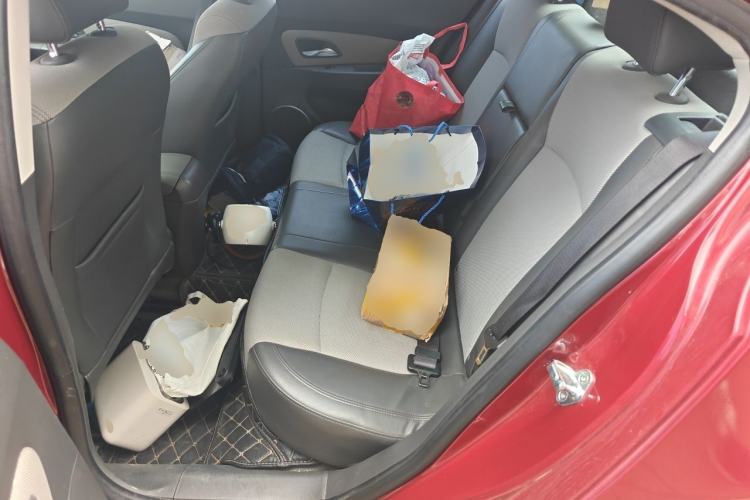 Used Chevrolet Cruze 2009 1.8L SE AT Left Rear Seat