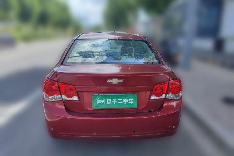 Used Chevrolet Cruze 2009 1.6L SE MT Rear