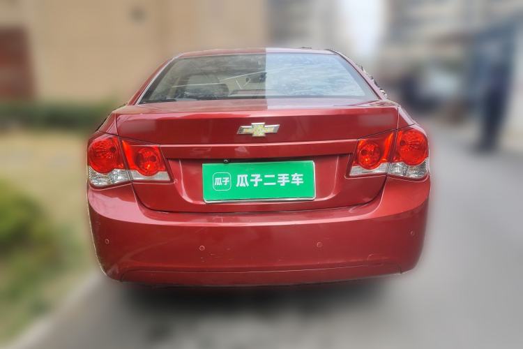 Used Chevrolet Cruze 2009 1.6L SE MT Rear