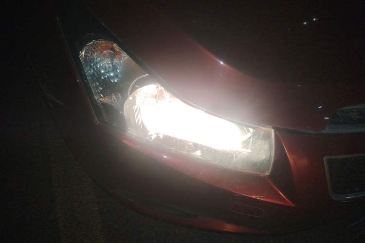 Used Chevrolet Cruze 2009 1.8L SE AT Right Front Headlight