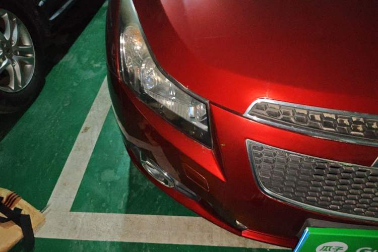 Used Chevrolet Cruze 2009 1.6L SE Automatic Right Front Headlight