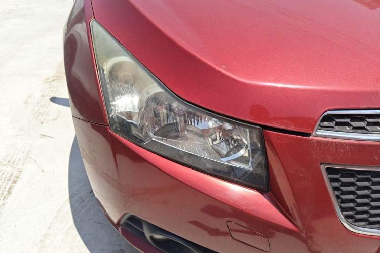Used Chevrolet Cruze 2009 1.8L SX Automatic Right Front Headlight
