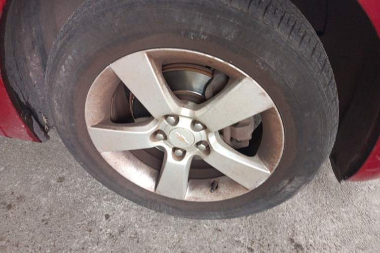 Used Chevrolet Cruze 2009 1.8L SE AT Right Front Wheel Hub