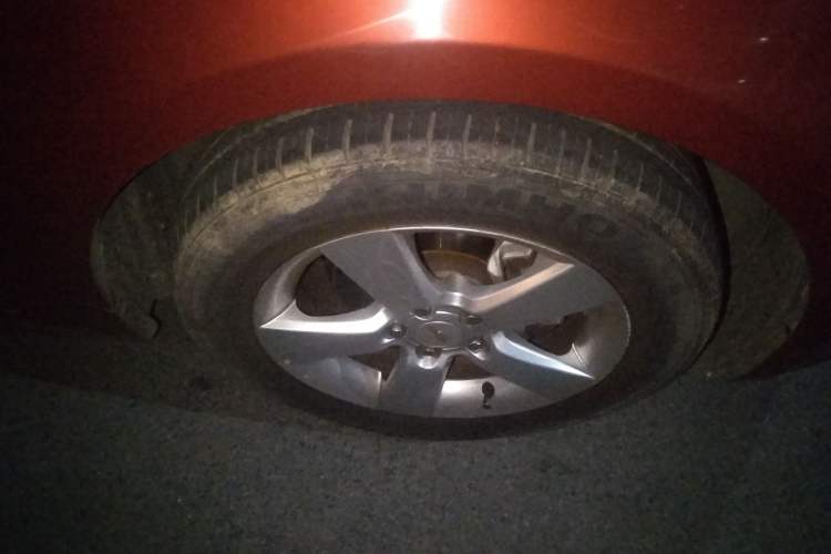 Used Chevrolet Cruze 2009 1.6L SE MT Right Front Wheel Hub