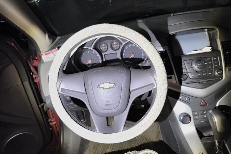 Used Chevrolet Cruze 2009 1.6L SE Automatic Steering Wheel