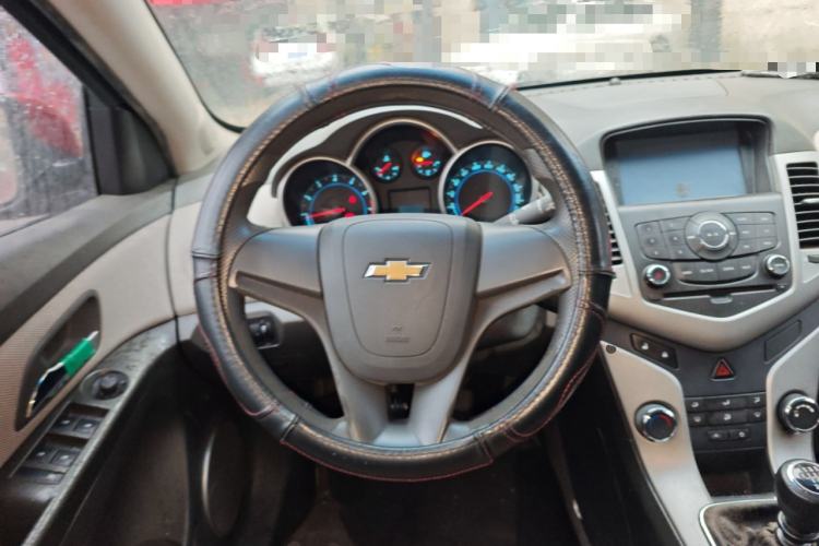 Used Chevrolet Cruze 2009 1.6L SE MT Steering Wheel