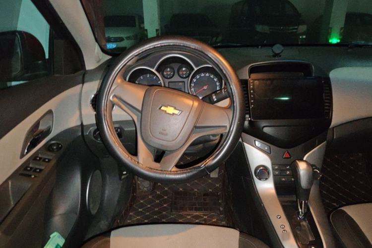 Used Chevrolet Cruze 2009 1.6L SE Automatic Steering Wheel