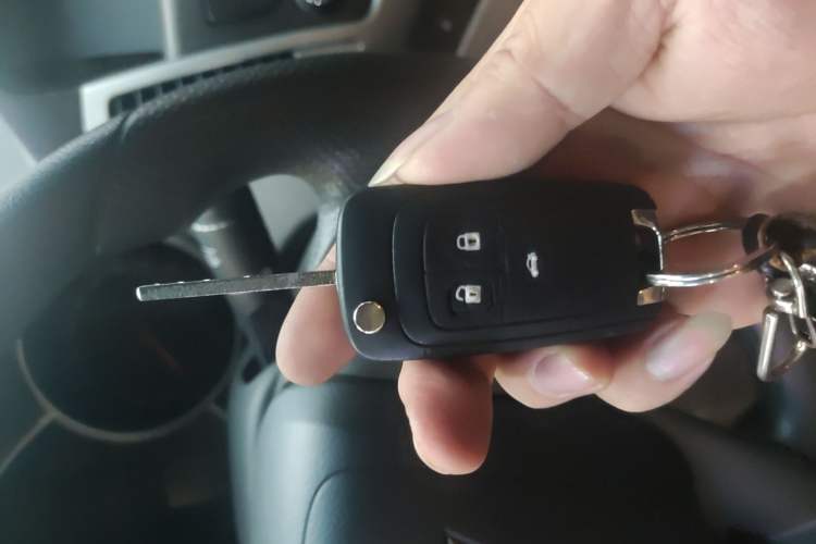 Used Chevrolet Cruze 2009 1.8L SE AT Vehicle Key