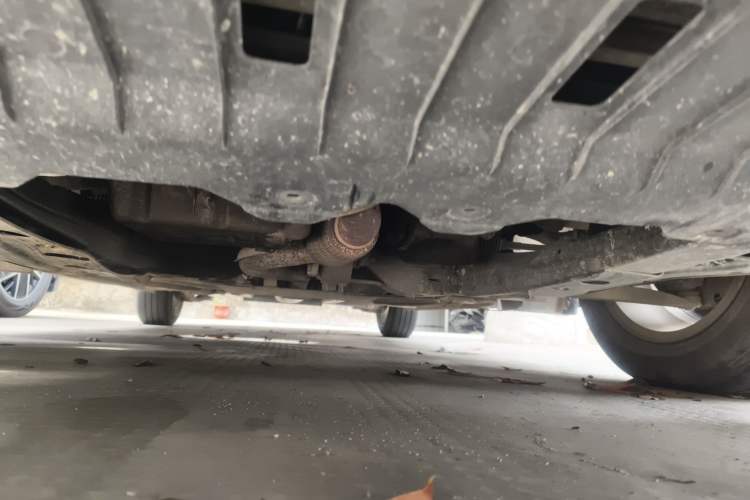Used Chevrolet Cruze 2009 1.6L SE MT Chassis Front