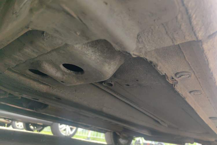 Used Chevrolet Cruze 2009 1.6L SE MT Chassis Front Left